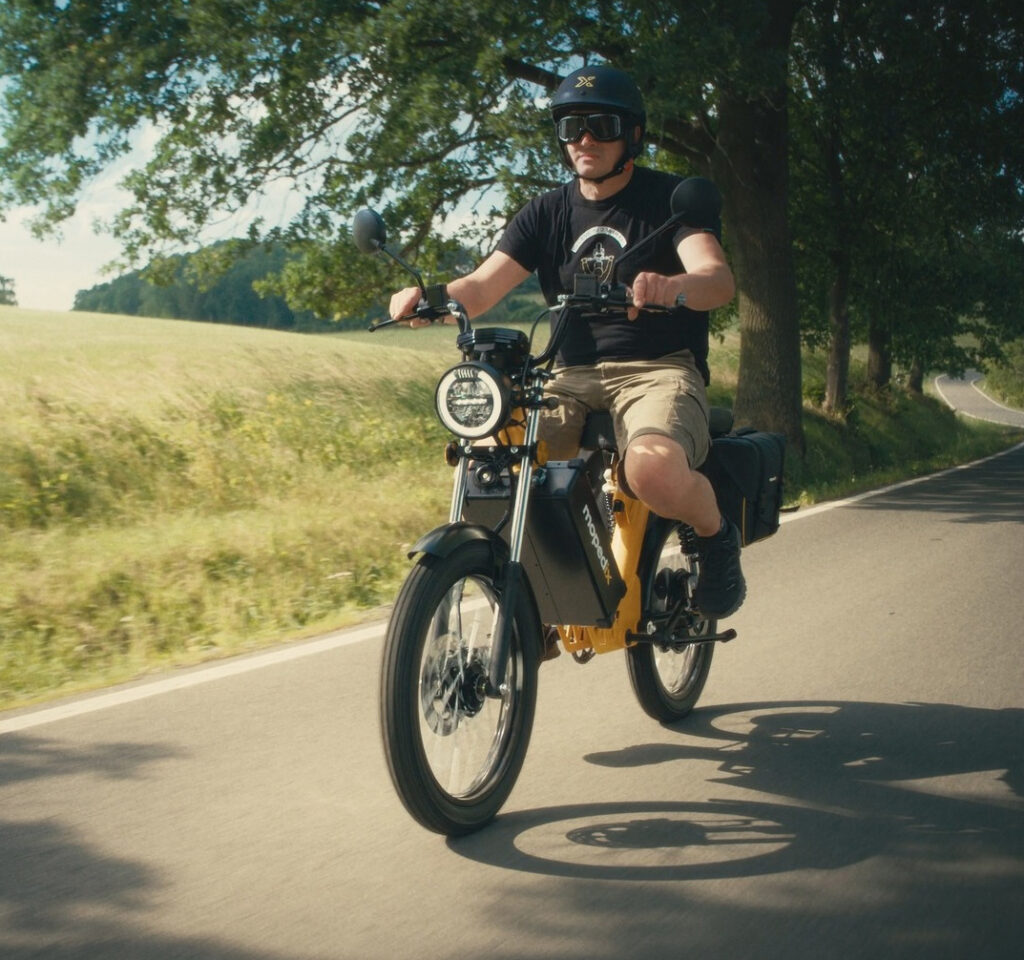 Mopedix Electrix 45 - THE PACK - Electric Motorcycle News