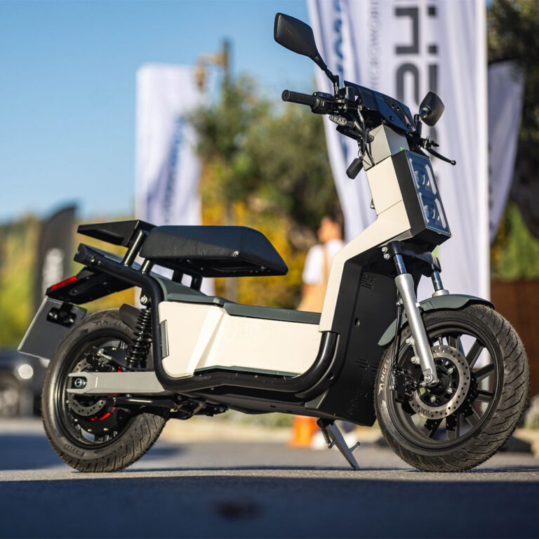 NOOS - Ecoshift - Petros Petropoulos Group - THE PACK - Electric Motorcycle News