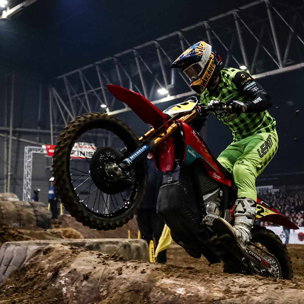 STARK - SuperEnduro FIM - THE PACK - Electric Motorcycle News