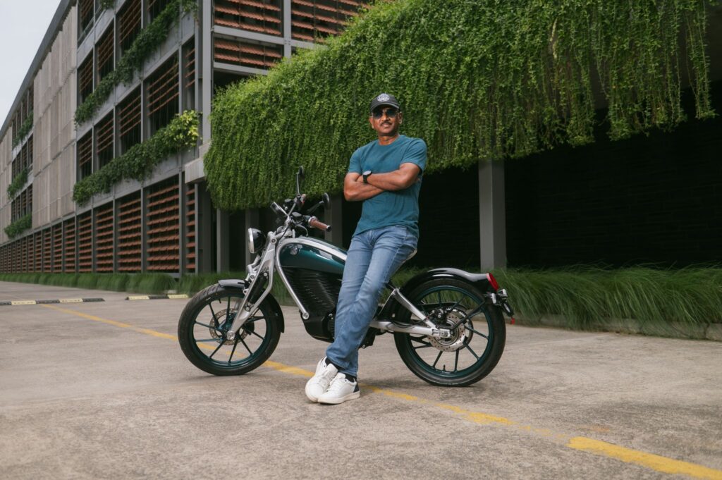 Flying Flea Royal Enfield - THE PACK - Electric Motorcycle News