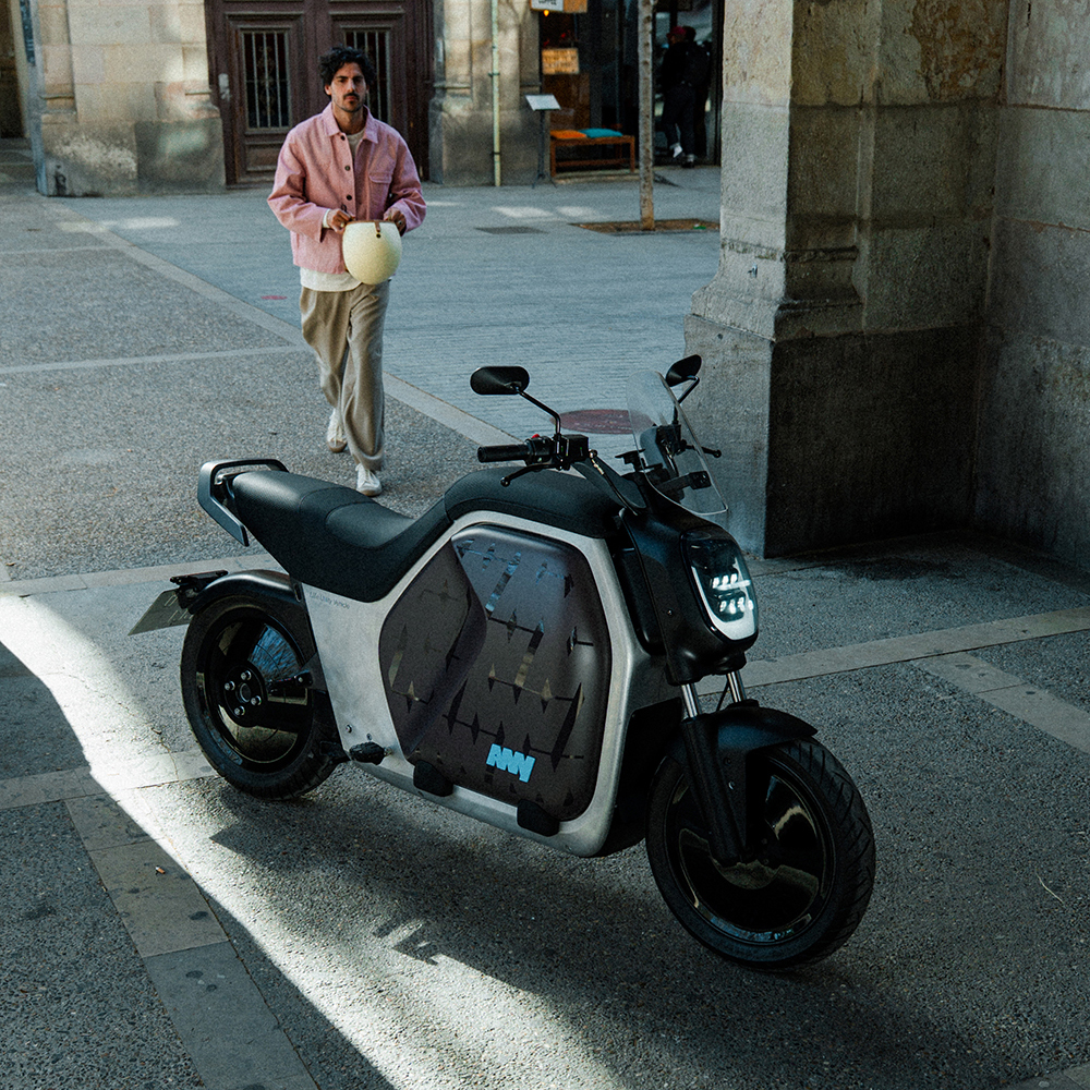 RIDE ANY - LUV1 - THE PACK - Electric Motorcycle News