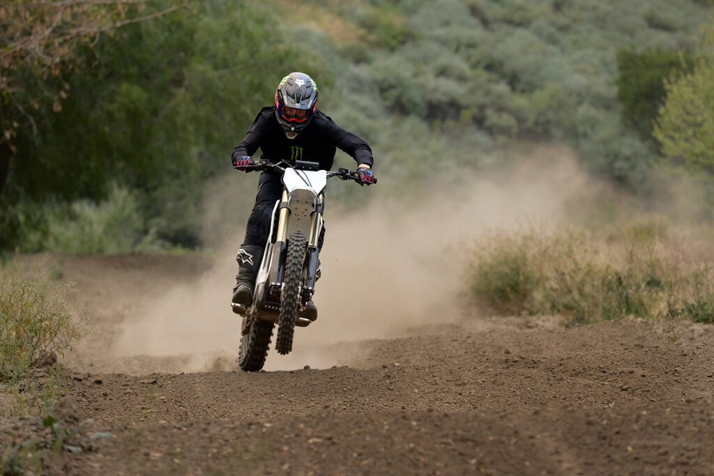 Bonnell launch 850 RX - THE PACK - Electric Motorcycle News