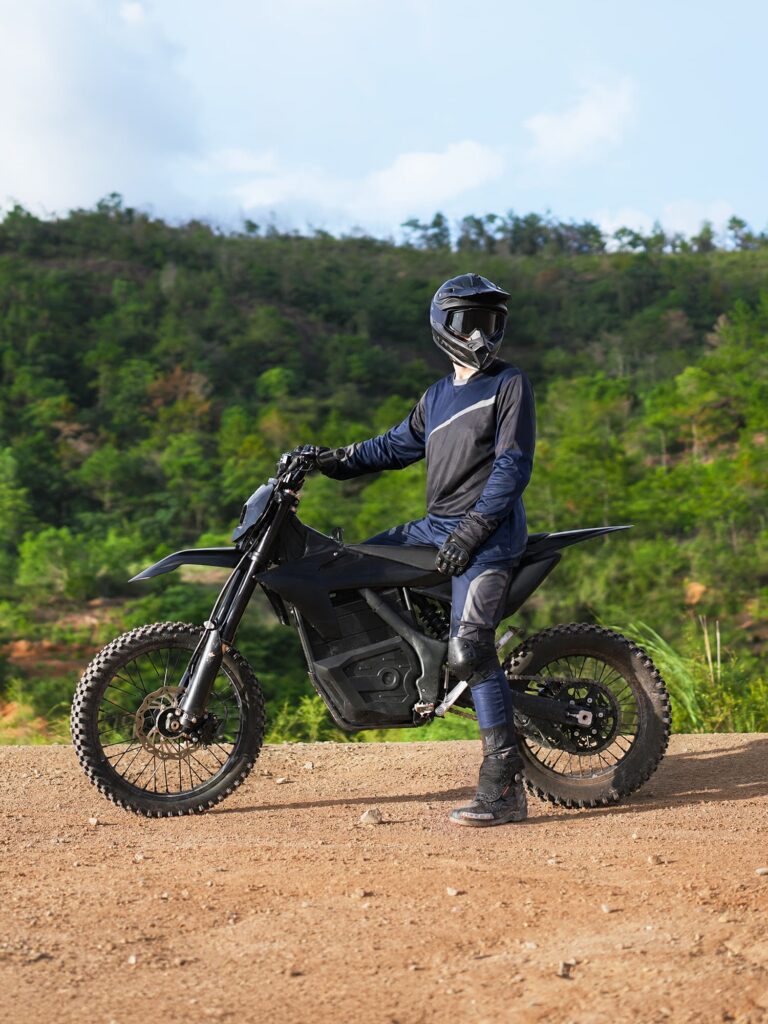 Qronge X7 - THE PACK - Electric Motorcycle News