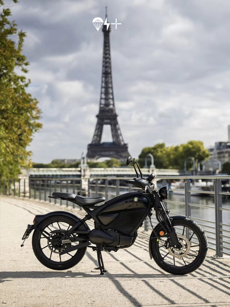 Flying Flea C6 launches in five cities in Europe and the UK