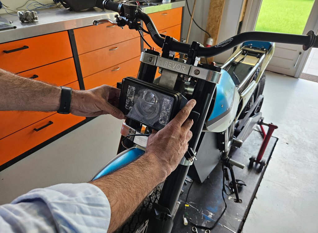 DTRe Vince MY26 - Trevor Motorcycles - THE PACK - Electric Motorcycle News