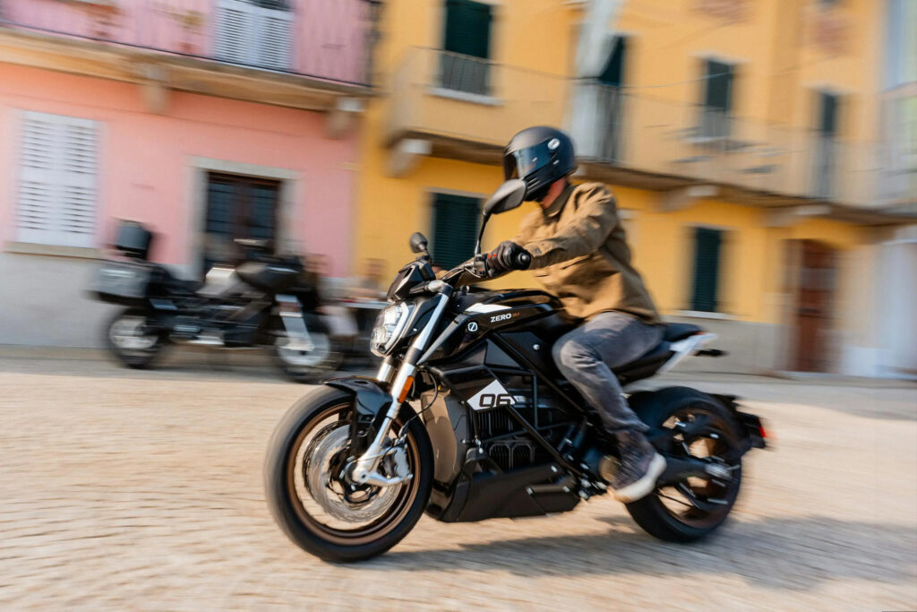THE PACK Plaza - EV Experience - THE PACK - Electric Motorcycle News