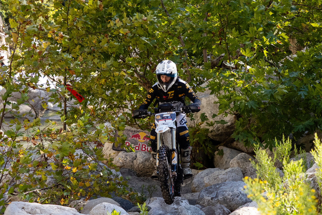 Sea to Sky Hard Enduro - THE PACK - Electric Motorcycle News