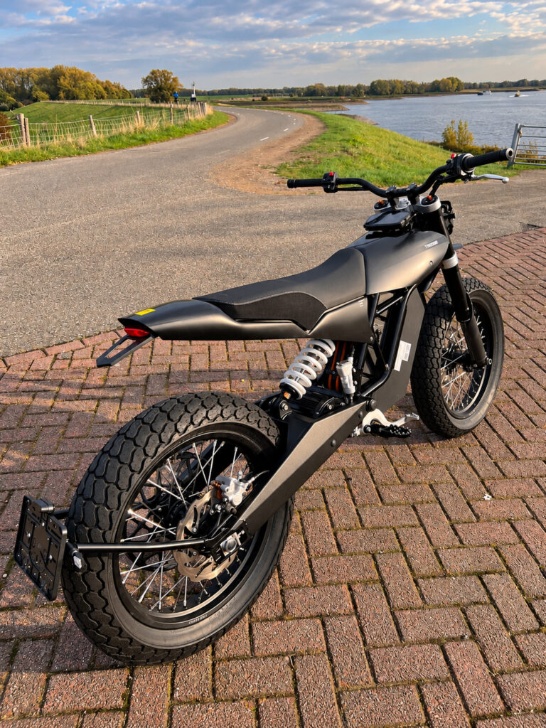 DTRe Vince - Trevor Motorcycles - THE PACK - Electric Motorcycle News
