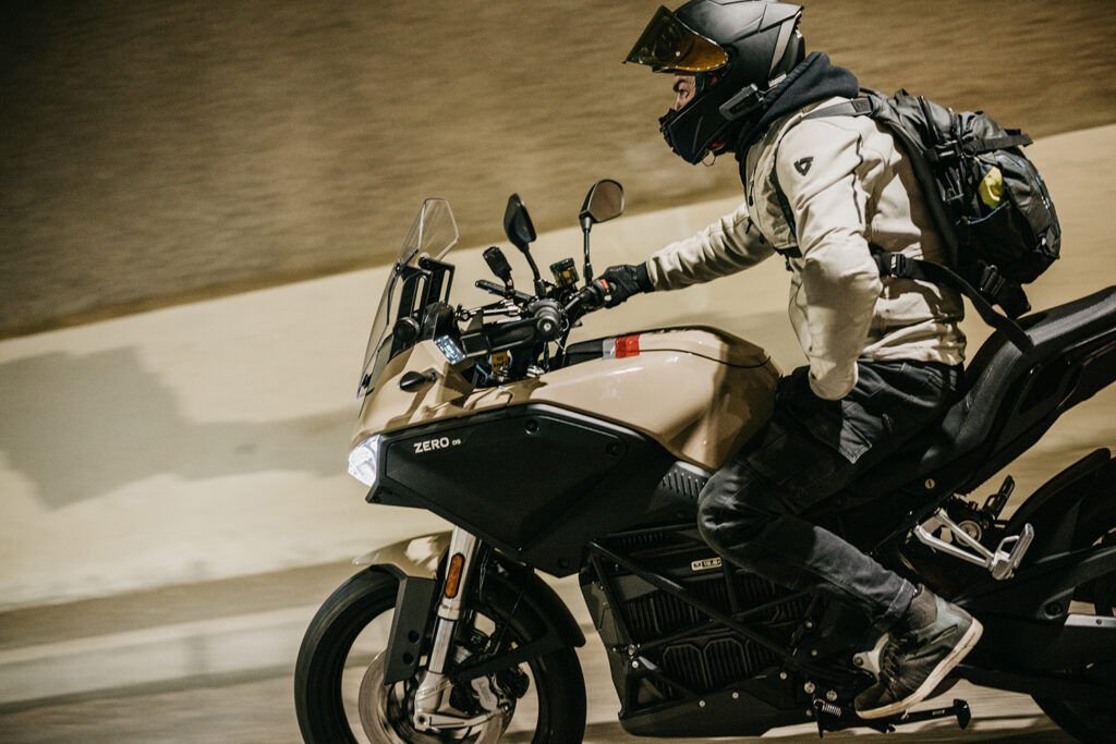Zero Motorcycles - Zero DS - World Guiness Record - THE PACK - Electric Motorcycle News