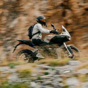 Zero Motorcycles - Zero DS - World Guiness Record - THE PACK - Electric Motorcycle News